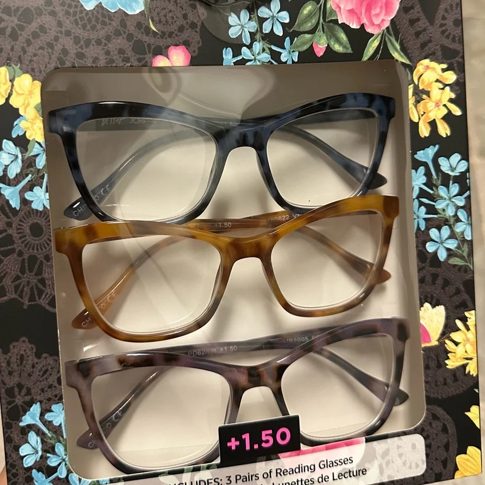 Betsey Johnson 3PCK Reading Glasses Set